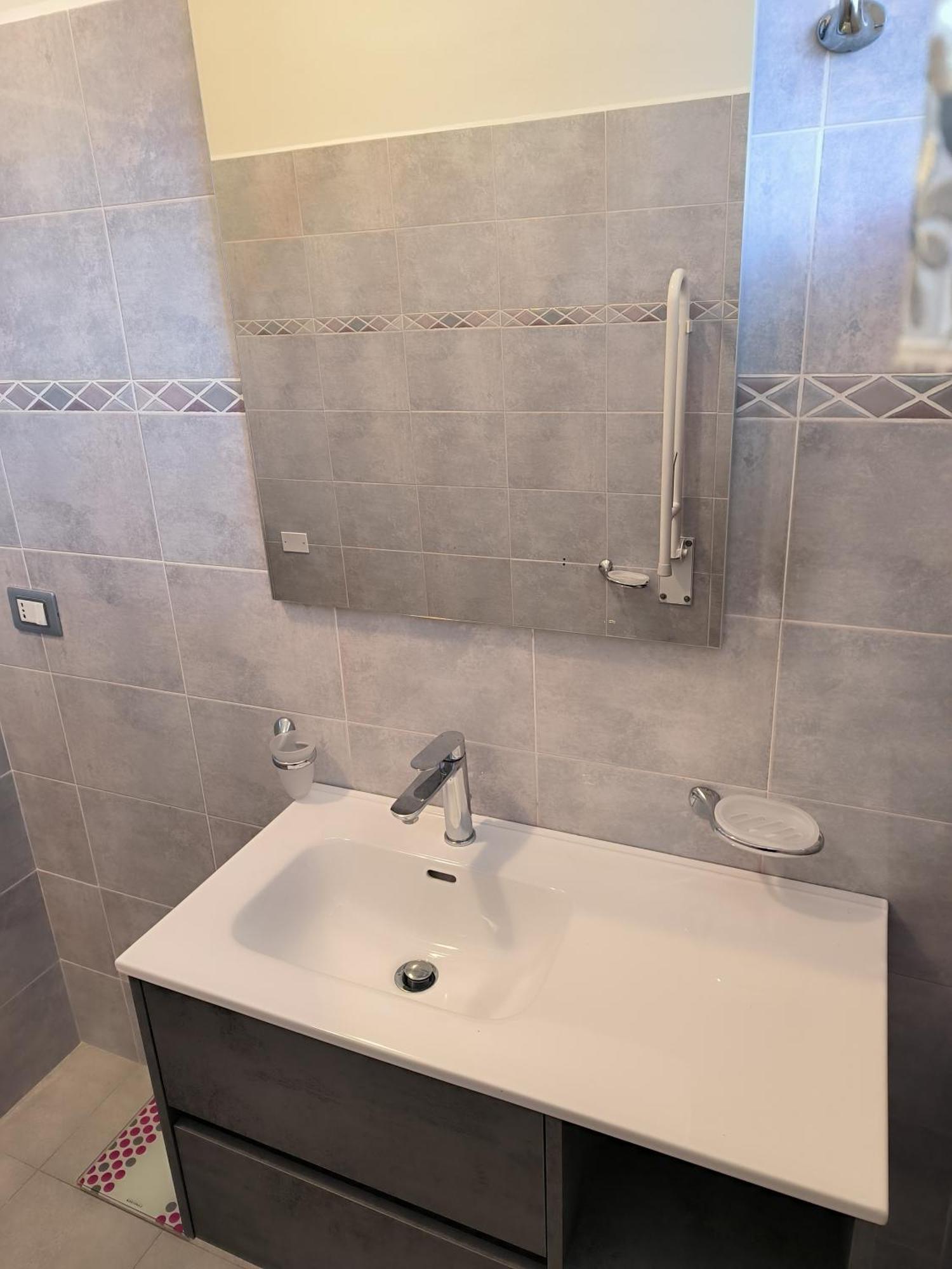 Carla' S House Διαμέρισμα Αντζόλα ντελ Εμίλια Εξωτερικό φωτογραφία